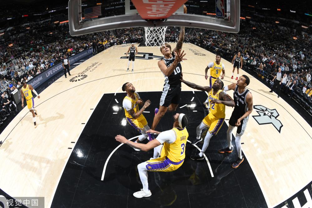 帮你继续写 帮你继续写